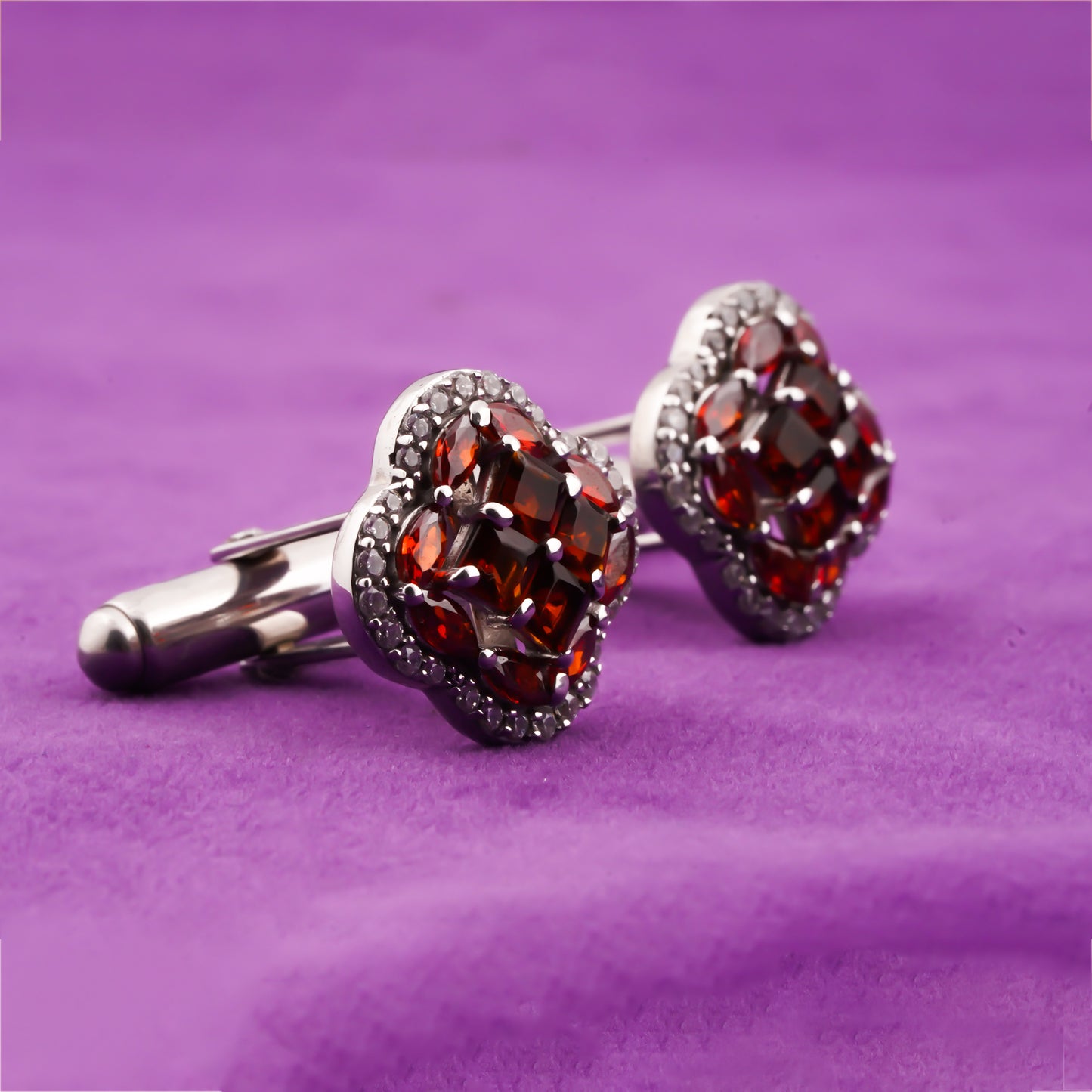 Silver Clover Red Garnet Men's Cufflink