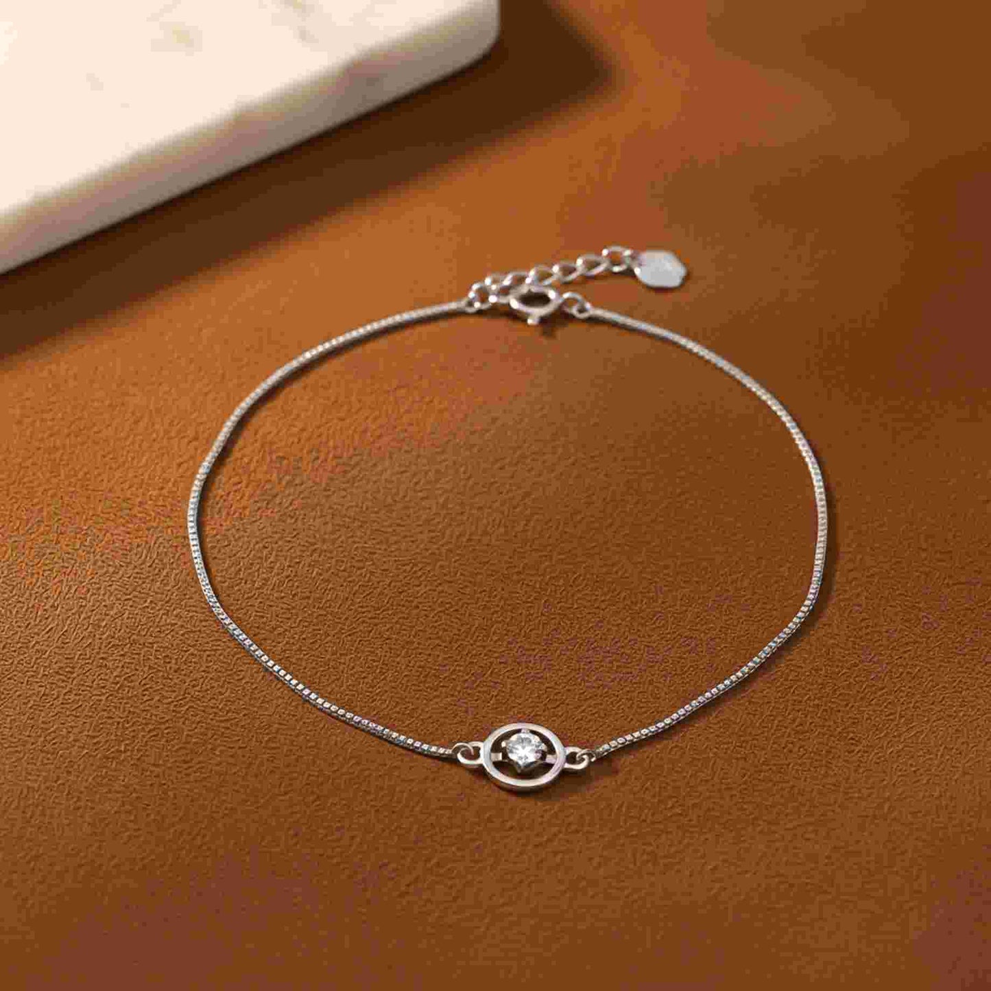 Silver Solitaire Circle Bracelet