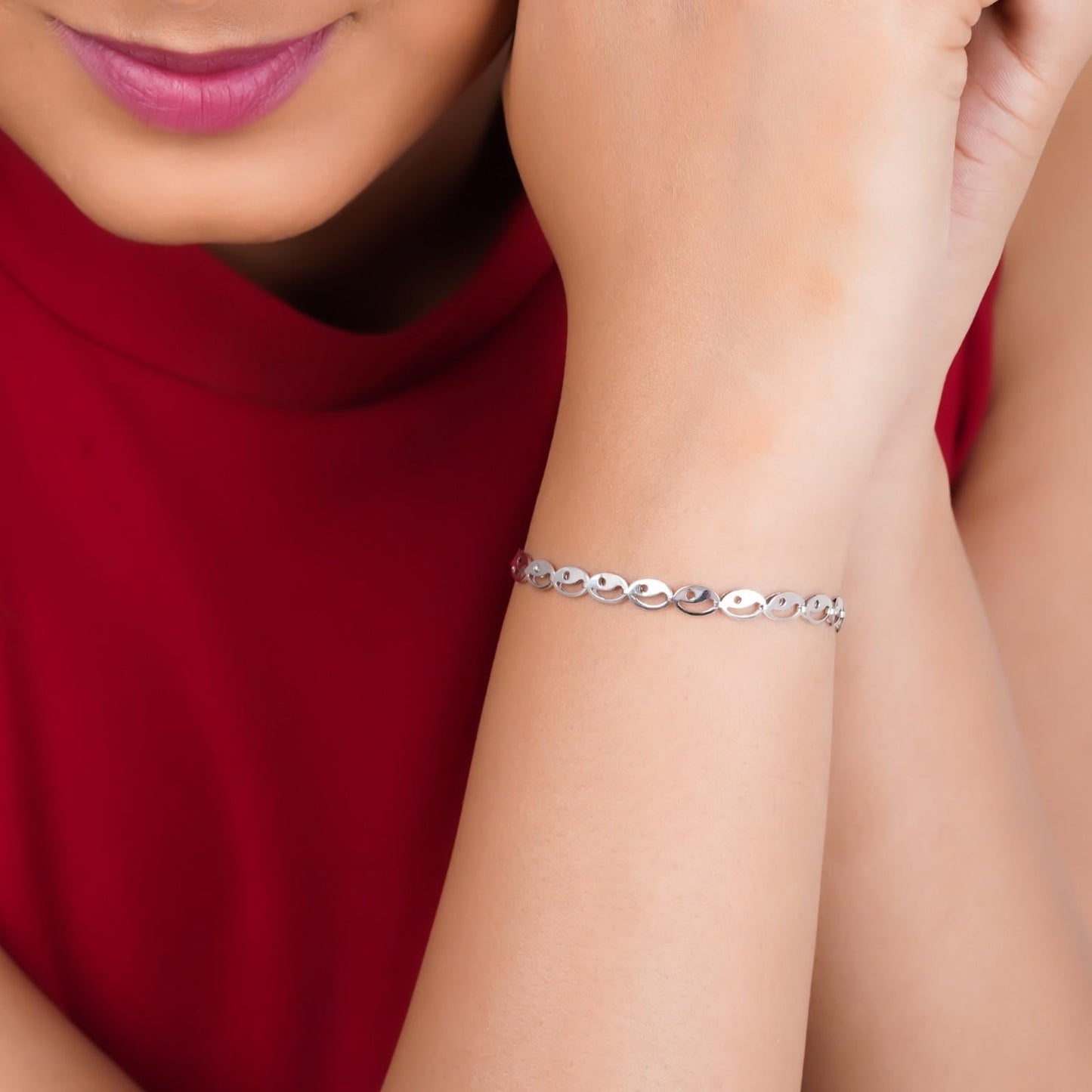 Silver Eye Oval Linking Bracelet