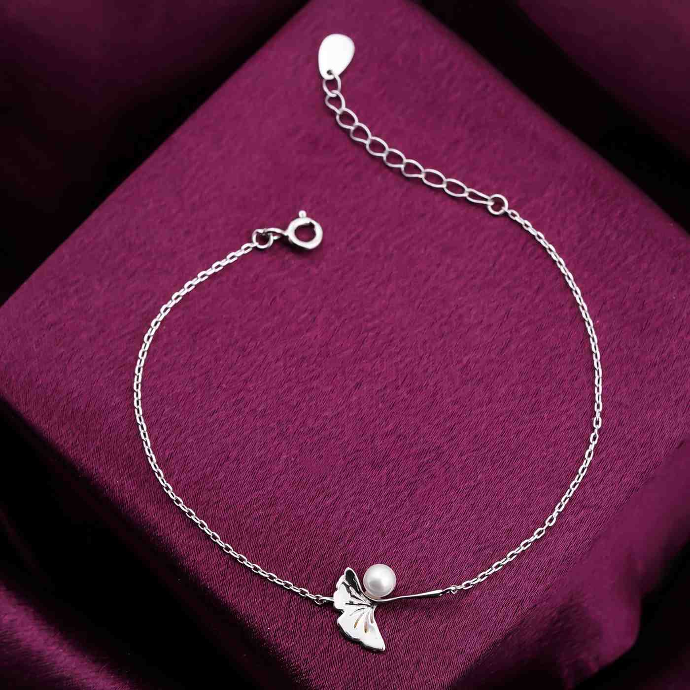 Silver Ginkgo Leaf Pearl Bracelet