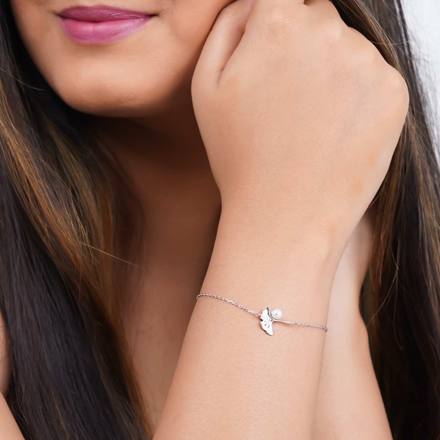 Silver Ginkgo Leaf Pearl Bracelet