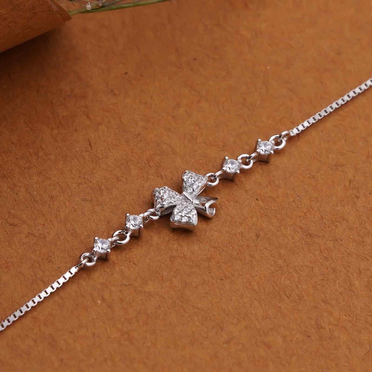 Silver Leafy Charm Bracelet