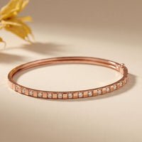 0.50 Ct Round Cut Lab Grown Diamond Linear Accent Bangle Bracelet for Women Rose Gold
