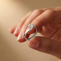 1 Ct Round Moissanite Twist Engagement Ring