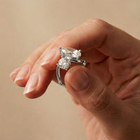 2.9 Ct Pear & Round Cut Moissanite Bypass Toi et Moi Ring