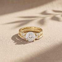 2.40 Ct Round Cut Moissanite Milgrain Accent Ring Set for Women
