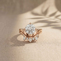 2.85 Ct Round Cut Moissanite Crowned Contour Ring Set for Women
