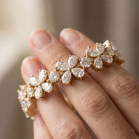 84.05 Ct Pear Cut Moissanite Floral Bloom Link Bracelet for Women Gold