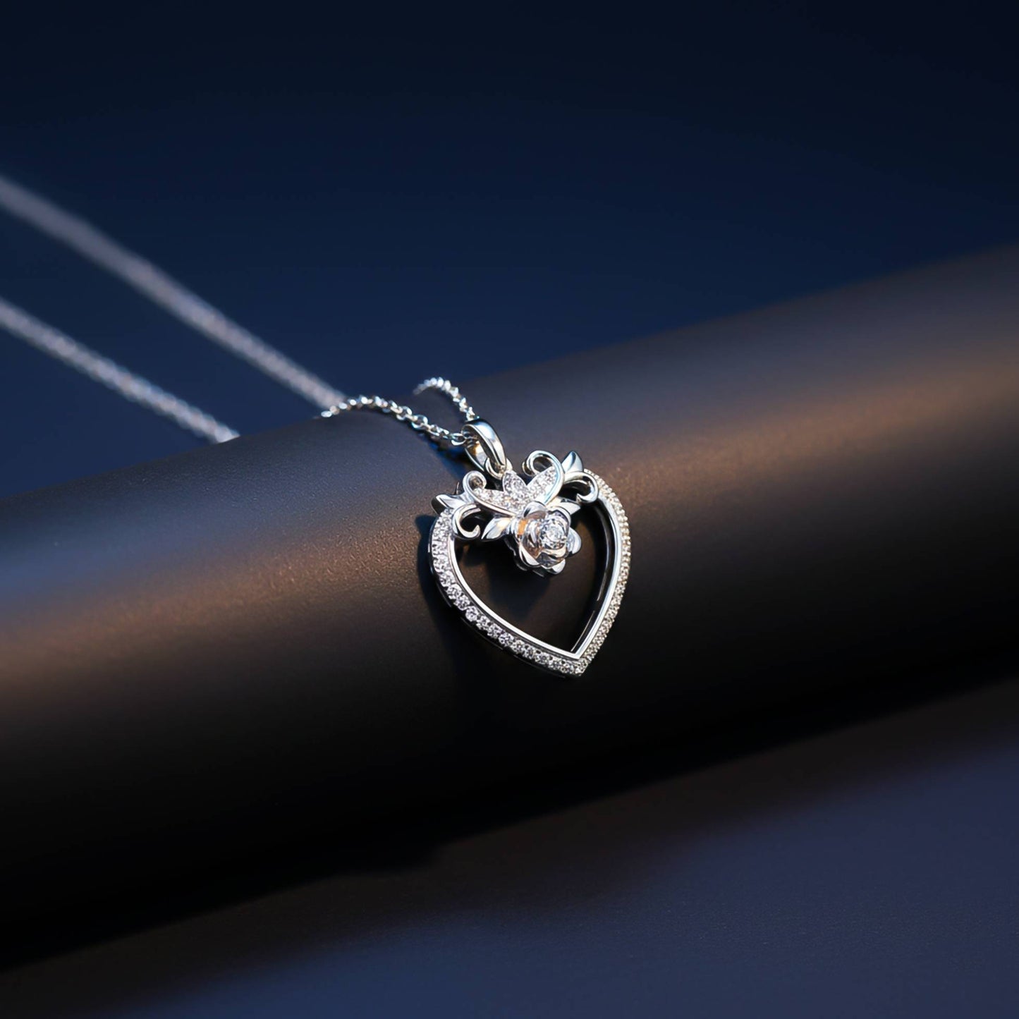 Silver Heart Flower Style Love Pendant Gold Vermeil (2.5 Micron) - product view