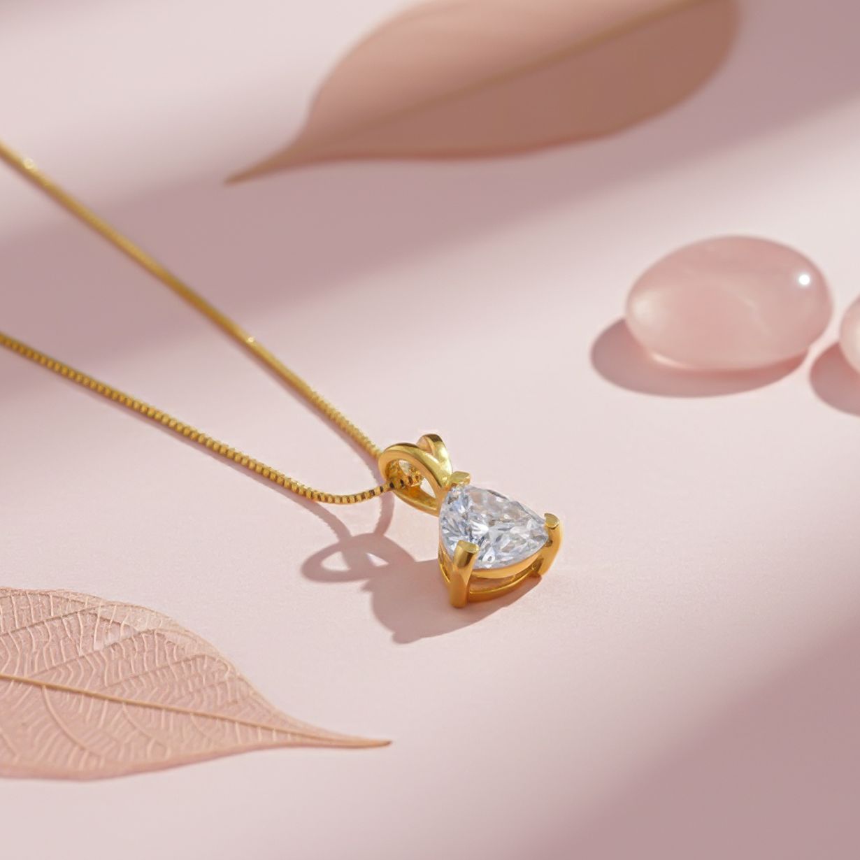 Silver Trillion Dazzling Pendant Gold Vermeil (2.5 Micron) - product view