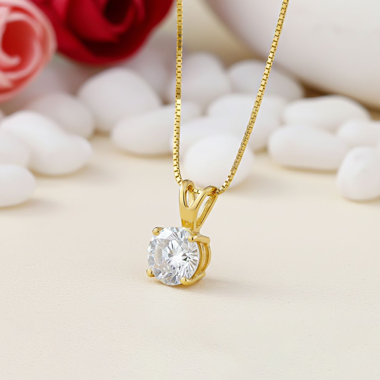 Silver Round Classic Pendant With Chain Gold Vermeil (2.5 Micron) - product view