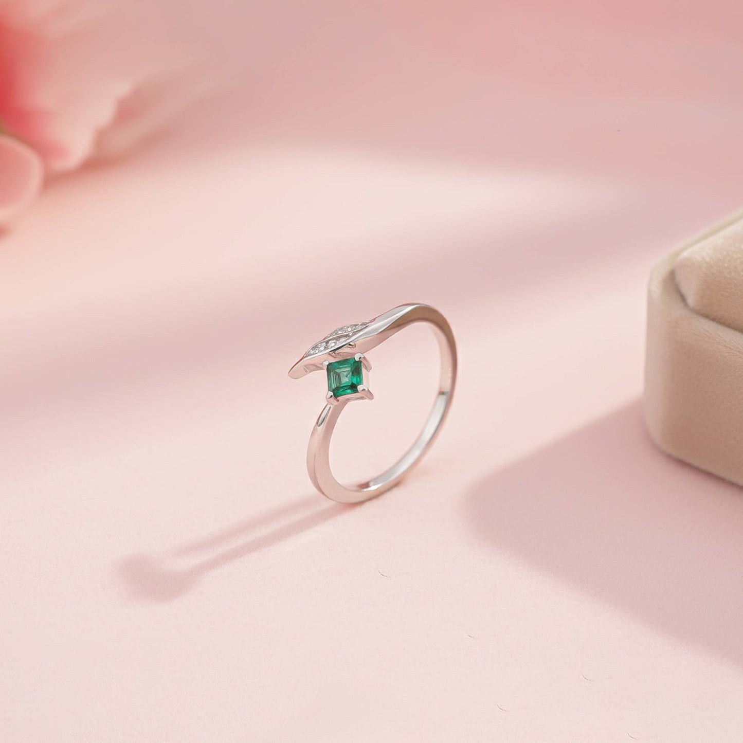 Silver Green Artistic Wings Ring Gold Vermeil (2.5 Micron)