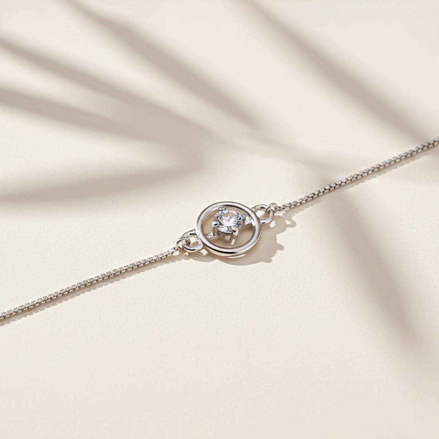 Silver Solitaire Circle Bracelet