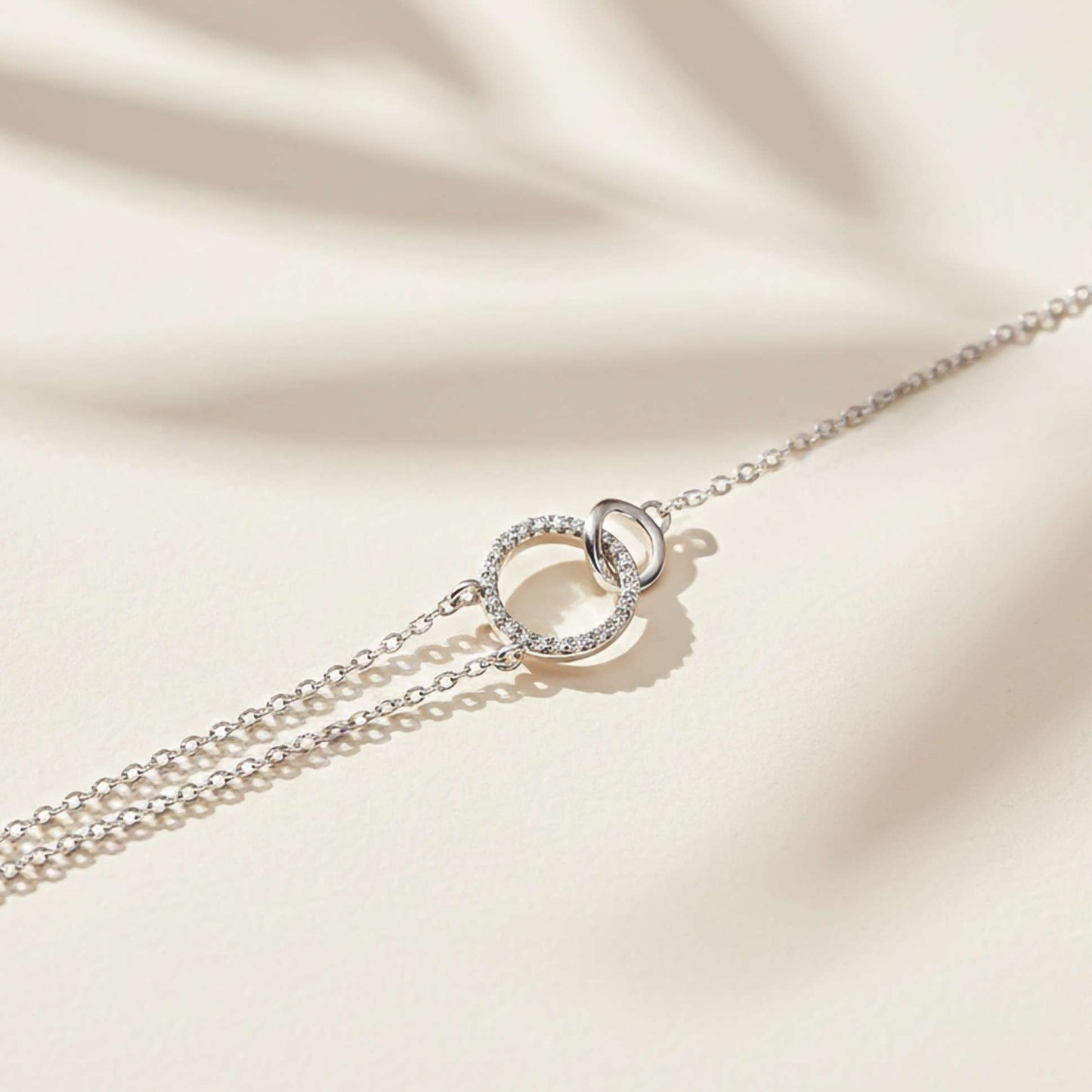 Silver Interlocking Circle Bracelet