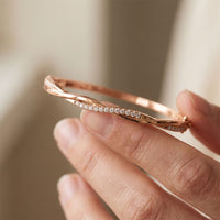 0.70 Ct Round Cut Lab Grown Diamond Sculpted Pavé Bangle Bracelet Rose Gold
