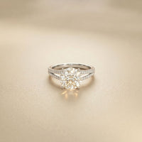 2.90 CTW Round Lab Grown Diamond Split Shank Ring For Her White