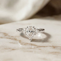 1.30CTW Pearlune Lab Grown Diamond Three Stone Ring For Her