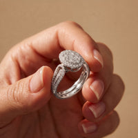 0.85CTW Round Cut Lab Grown Diamond Oval Halo Cluster Engagement Ring for Women White