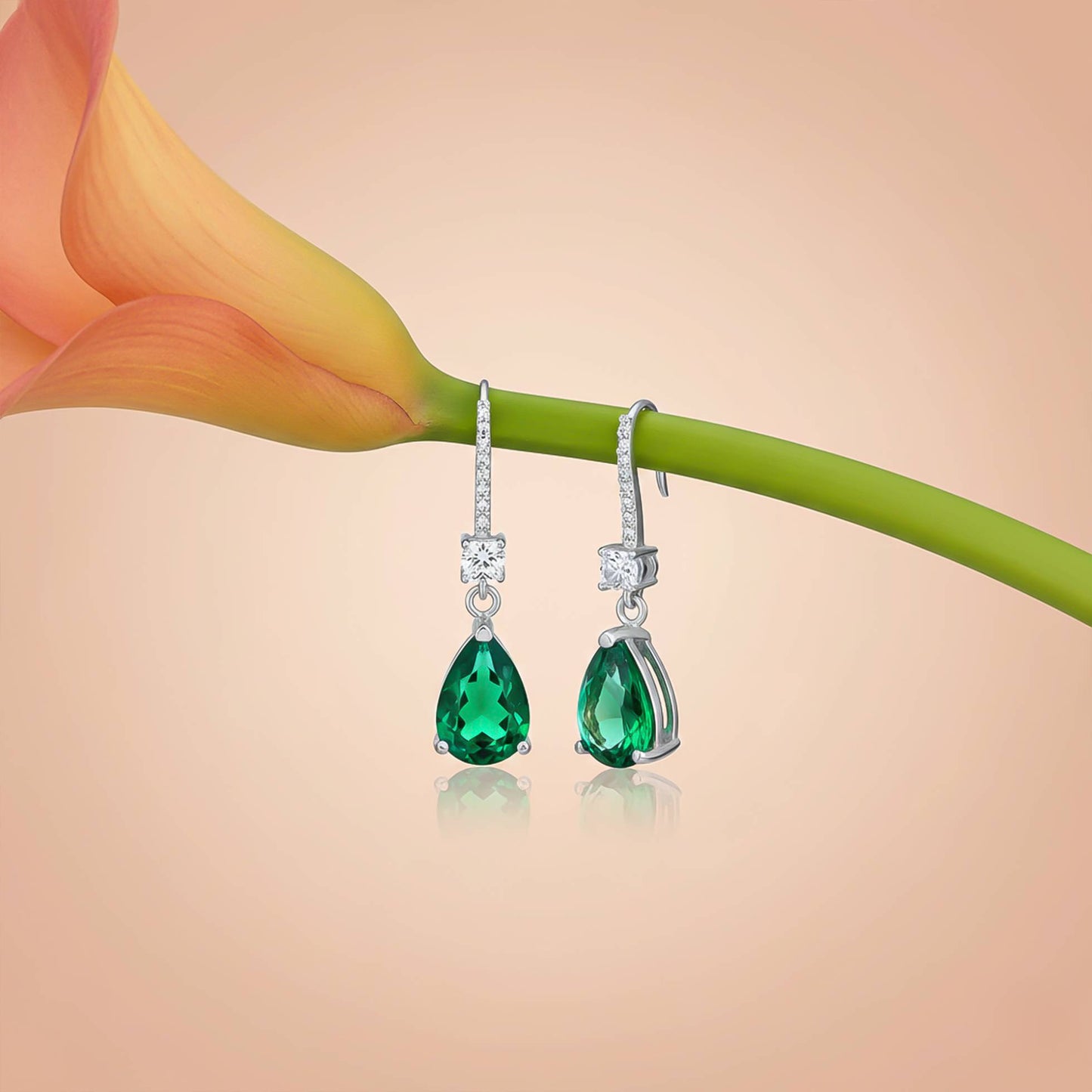 925 Sterling Silver Green Emerald Teardrop Earrings