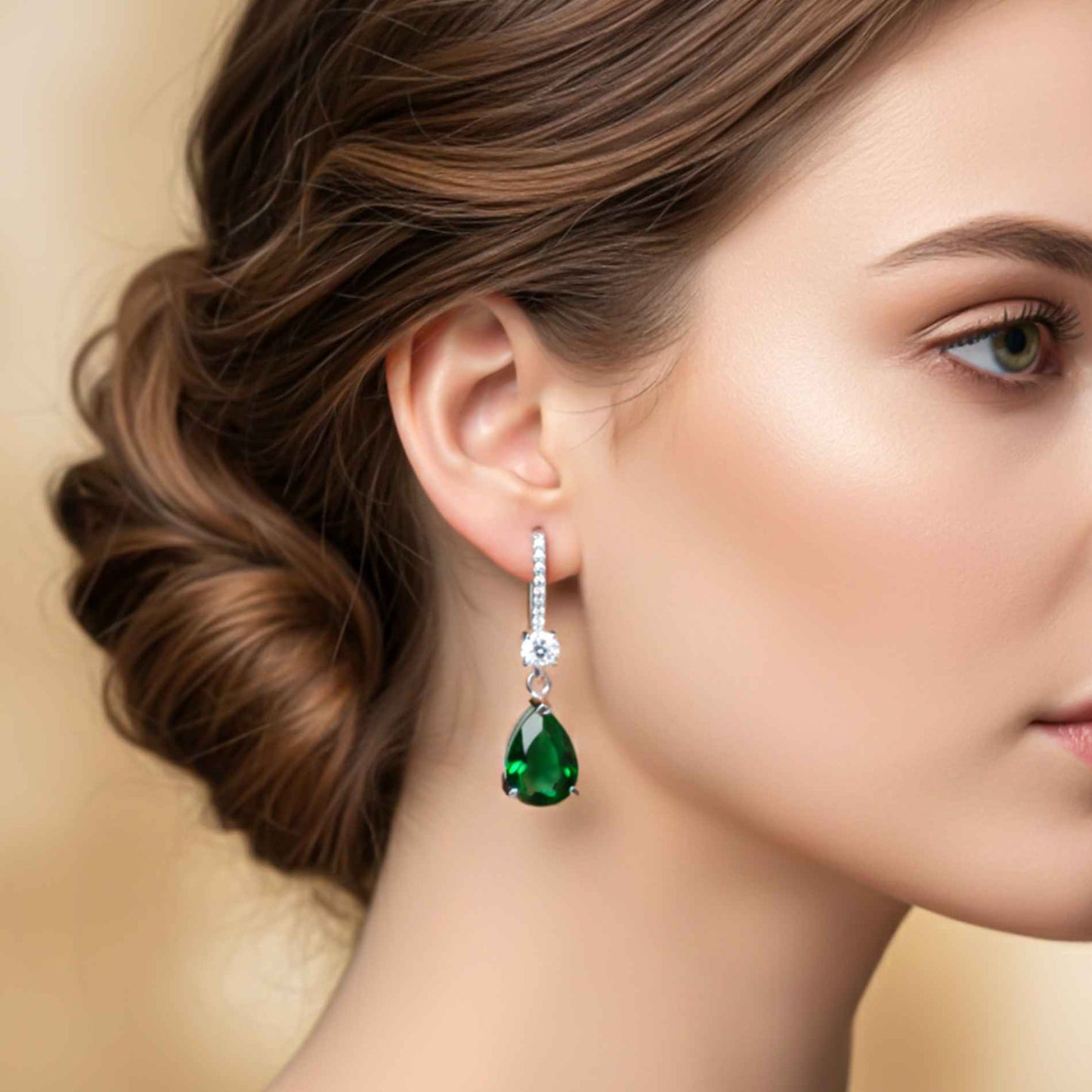 925 Sterling Silver Green Emerald Teardrop Earrings