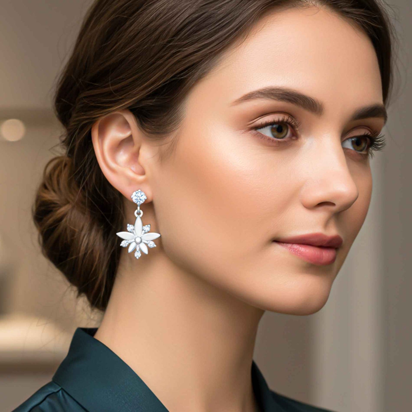 925 Sterling Silver Glossy Flower Petals Drop