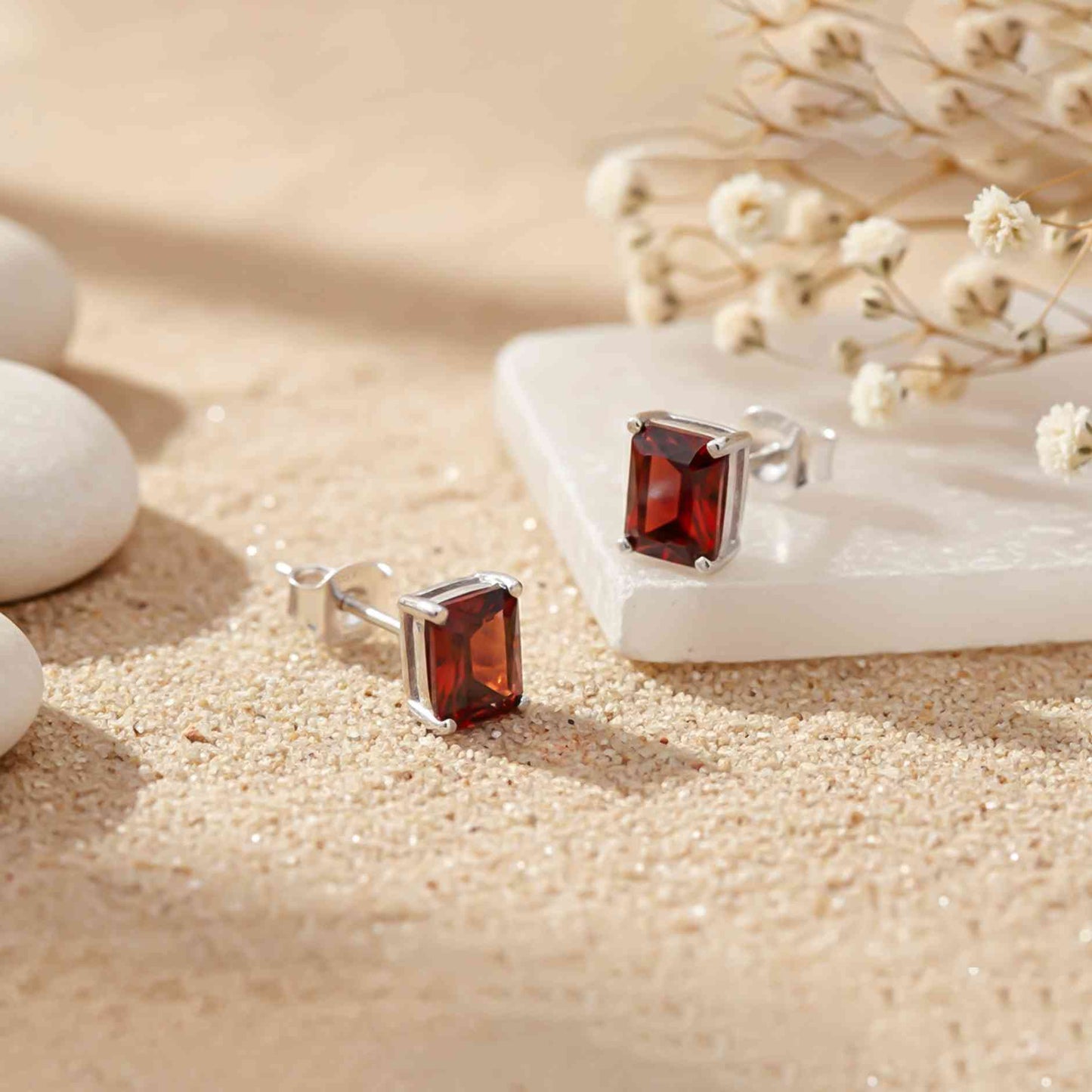 925 Sterling Silver Zircon Garnet Sunshine Stud