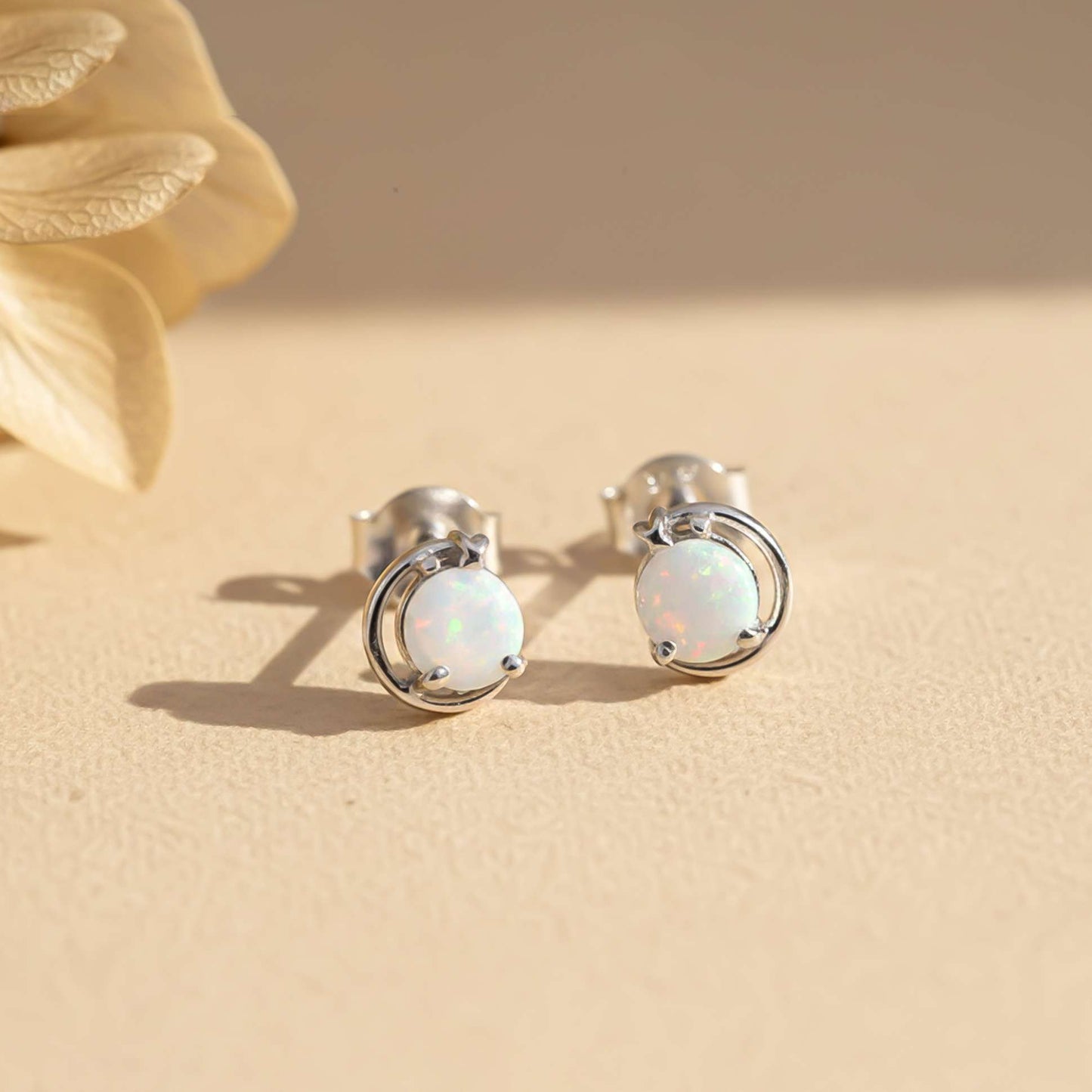 925 Sterling Silver Classy Solitaire Opal Studs