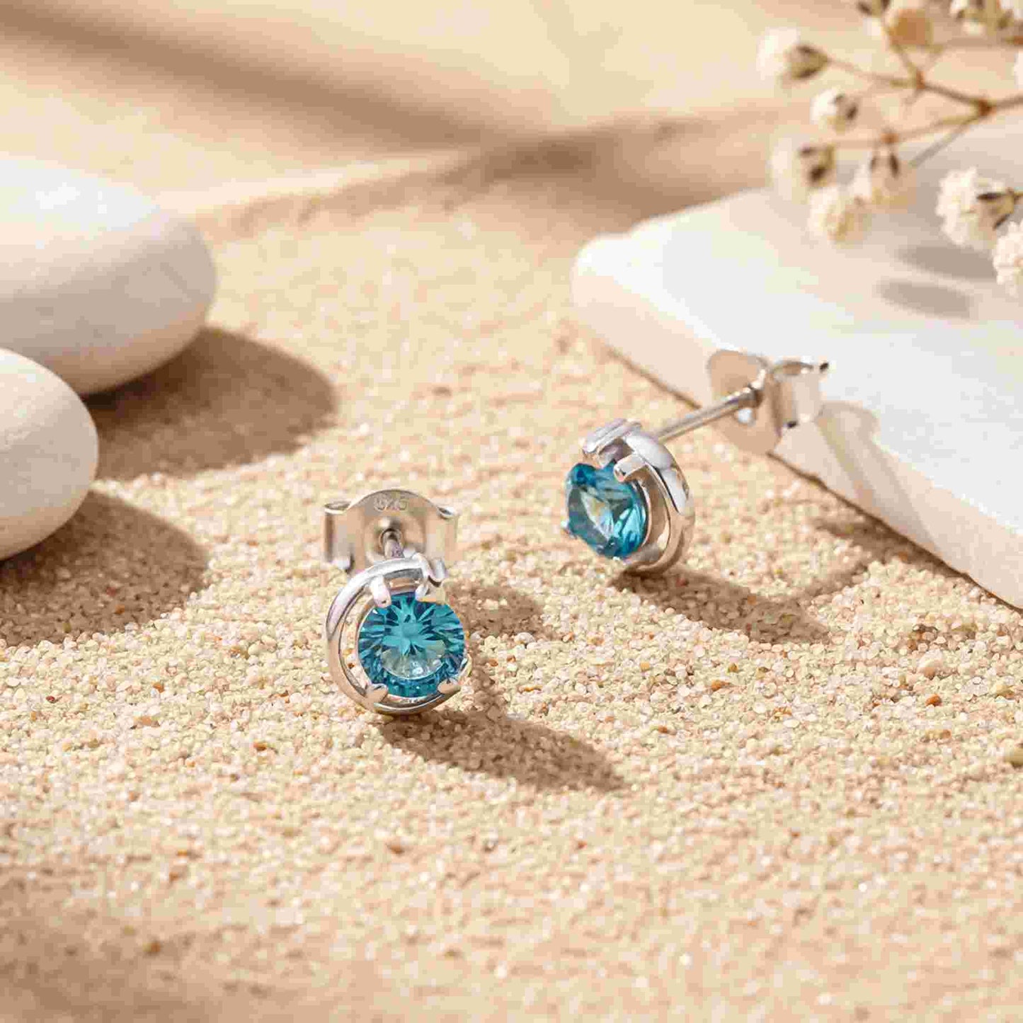 925 Sterling Silver Round Blue Topaz Stud Earring