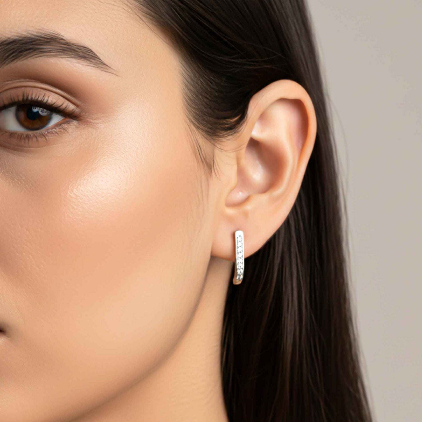 925 Sterling Silver Sculpted Minimalist Stud Earrings