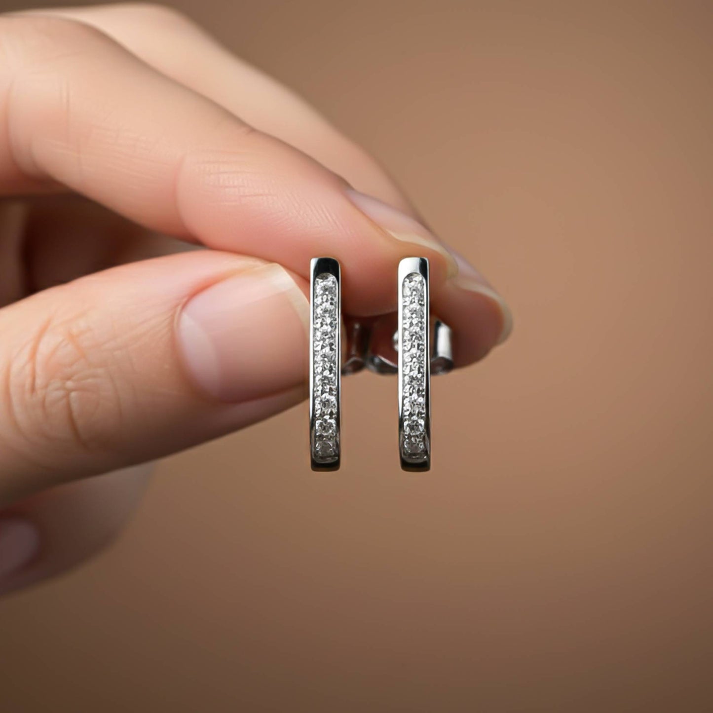 925 Sterling Silver Sculpted Minimalist Stud Earrings