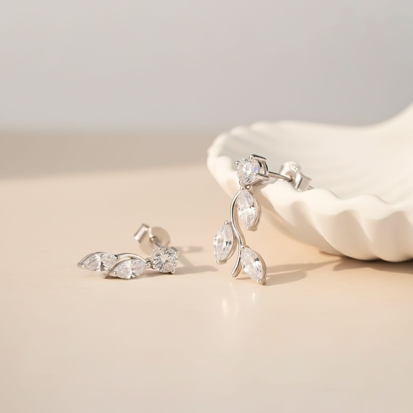 925 Sterling Silver Lush Leafy Stud Earrings