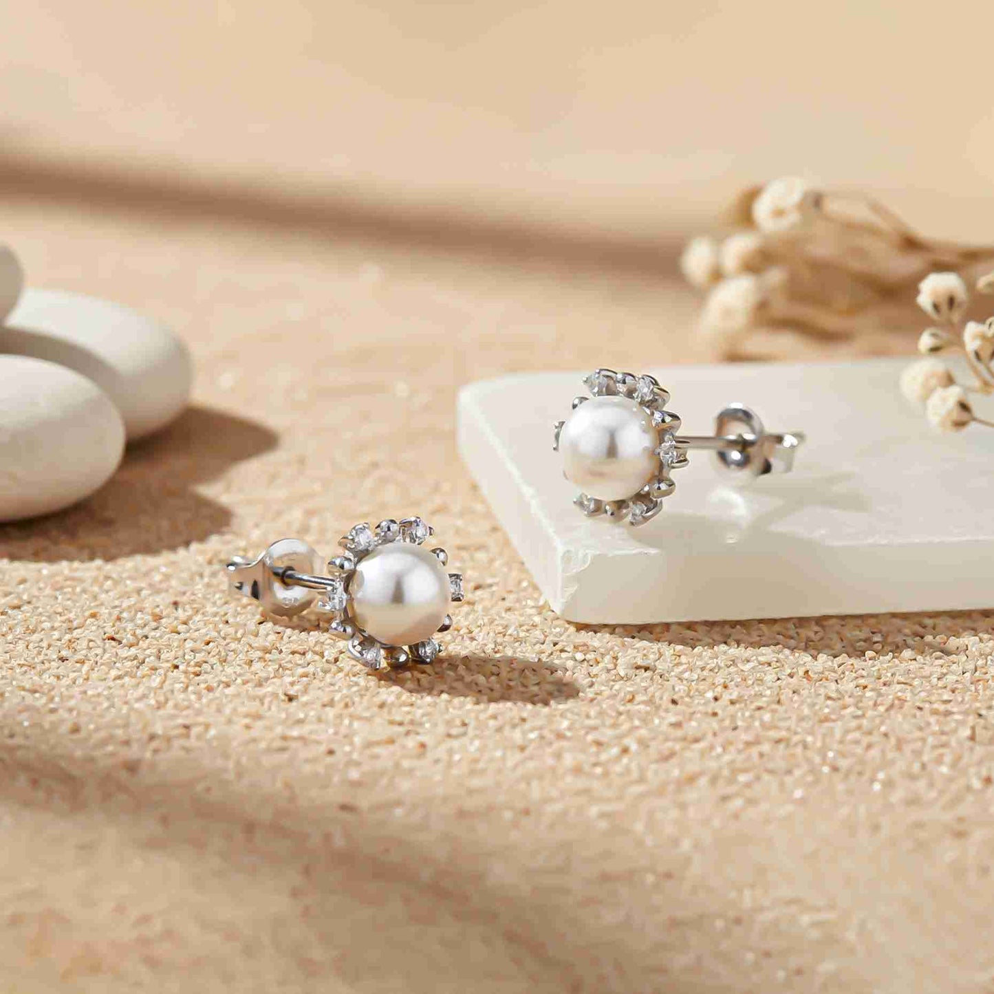925 Sterling Silver Pearl Petal Earrings