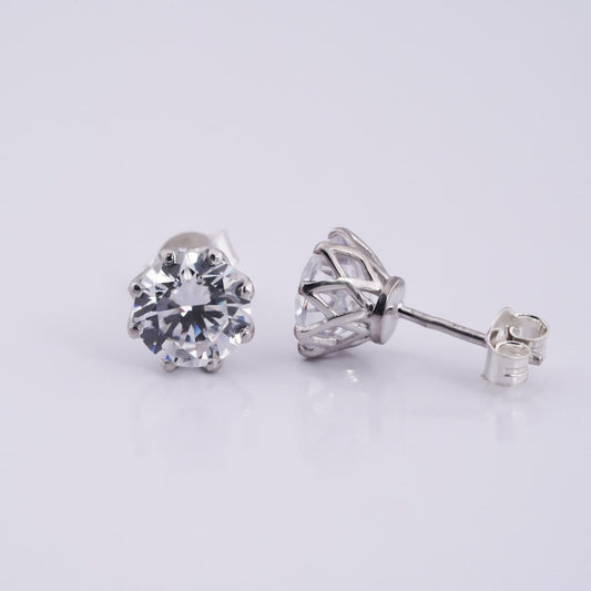 Round Moissanite Prong Stud Earrings