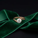 1 Ct Round Moissanite Twist Engagement Ring