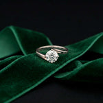 1 Ct Round Moissanite Twist Engagement Ring