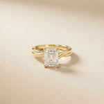 2 Ct Emerald Moissanite Infinity Band Ring for Women Gold