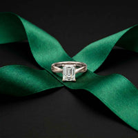 2 Ct Emerald Moissanite Infinity Band Ring for Women White