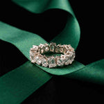 0.96 Ct Round Multi Stone Shared Prong Band Ring