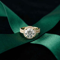 2.9 Ct Round Cut Moissanite Luxe Halo Ring Gold
