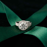2.9 Ct Round Cut Moissanite Luxe Halo Ring White