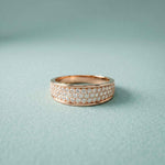 0.95 Ct Round Cut Moissanite Men's Pavé Band Ring