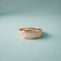 0.95 Ct Round Cut Moissanite Men's Pavé Band Ring