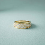 0.95 Ct Round Cut Moissanite Men's Pavé Band Ring