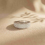 0.95 Ct Round Cut Moissanite Men's Pavé Band Ring