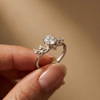 0.95 Ct Round Cut Nature-Inspired Moissanite Ring