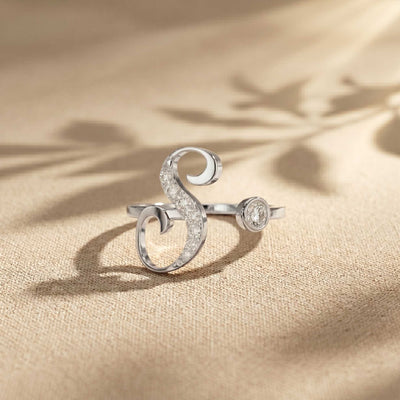 0.25 Ct Round Cut Moissanite S-Style Ring
