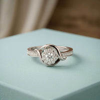 0.45 Ct Round Cut Moissanite Interwoven Halo Ring