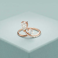 0.90 Ct Pear & Round Cut Moissanite Bypass Toi et Moi Ring