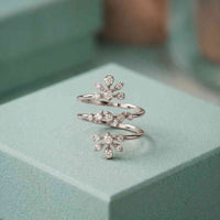 0.35 Ct Round Cut Moissanite Floral Wrap Ring