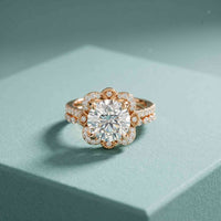 3.55 Ct Round Cut Moissanite Floral Halo Ring Set for Women